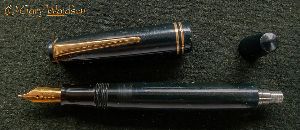 Parker Victory fountain pen  -  The Steam Tent Co-operative. � Gary Waidson - www.Steamtent.uk