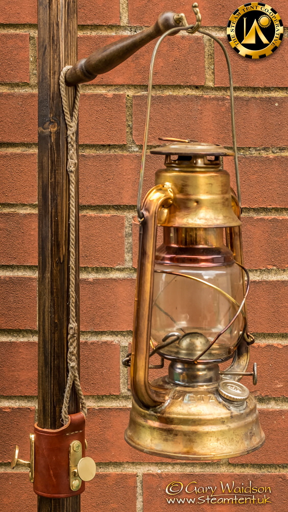 Baker Tent Pole Lantern Hanger. The Steam Tent Co-operative. © Gary Waidson - www.Steamtent.uk 