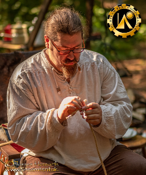 Traditional Rope Working, Craft Camp at The Steam Tent Co-operative.  Gary Waidson - www.Steamtent.uk