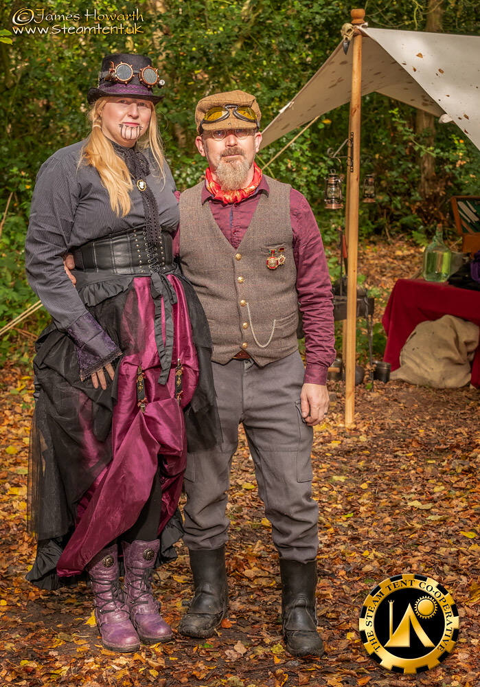 Roy and Debbie - Steampunk Halloween - The Steam Tent Co-operative.  James Howarth - www.Steamtent.uk
