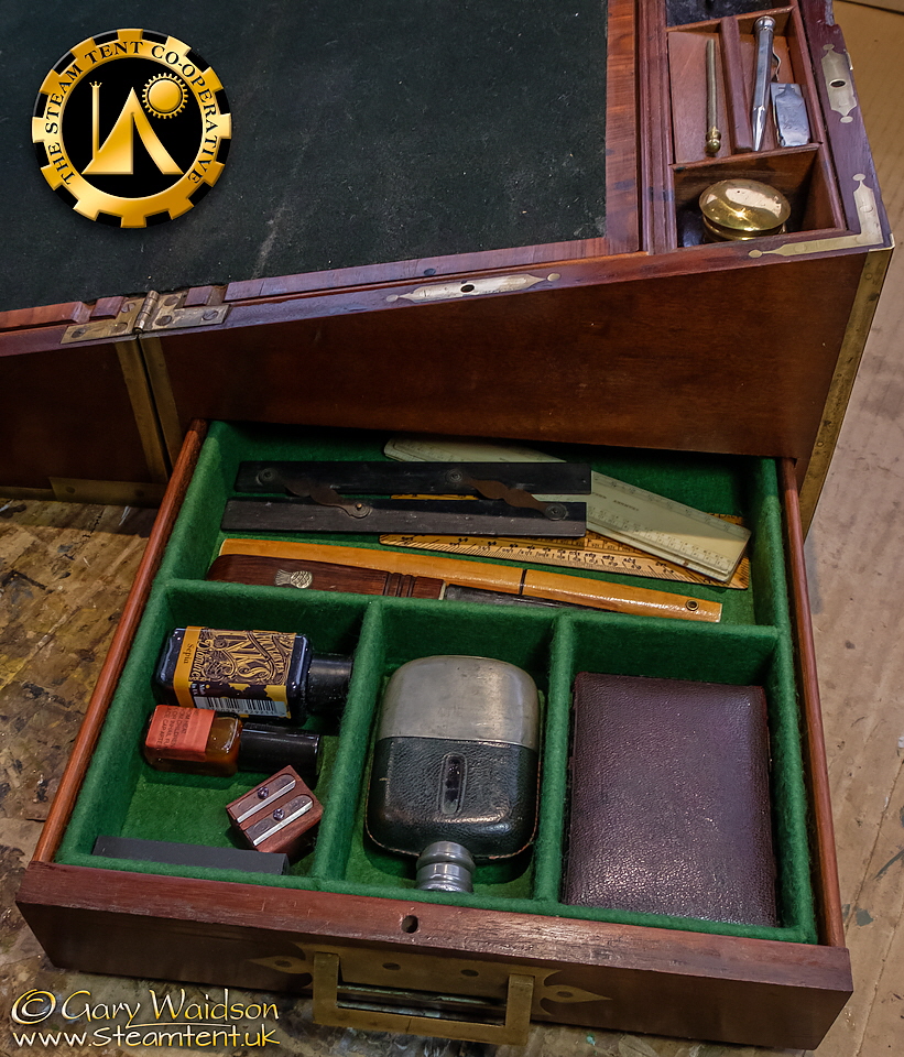 A Campaign Writing Slope made by Thomas Handford's of London  -  The Steam Tent Co-operative.  Gary Waidson - www.Steamtent.uk